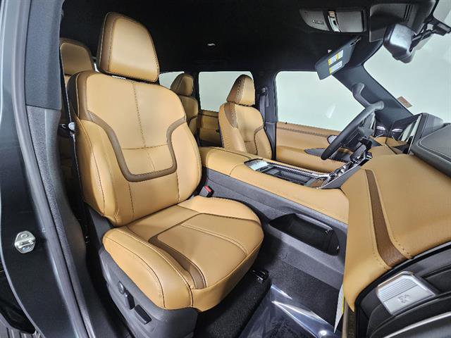 New 2026 Nissan Armada SL w/ Captain's Chari Seat Package image 14