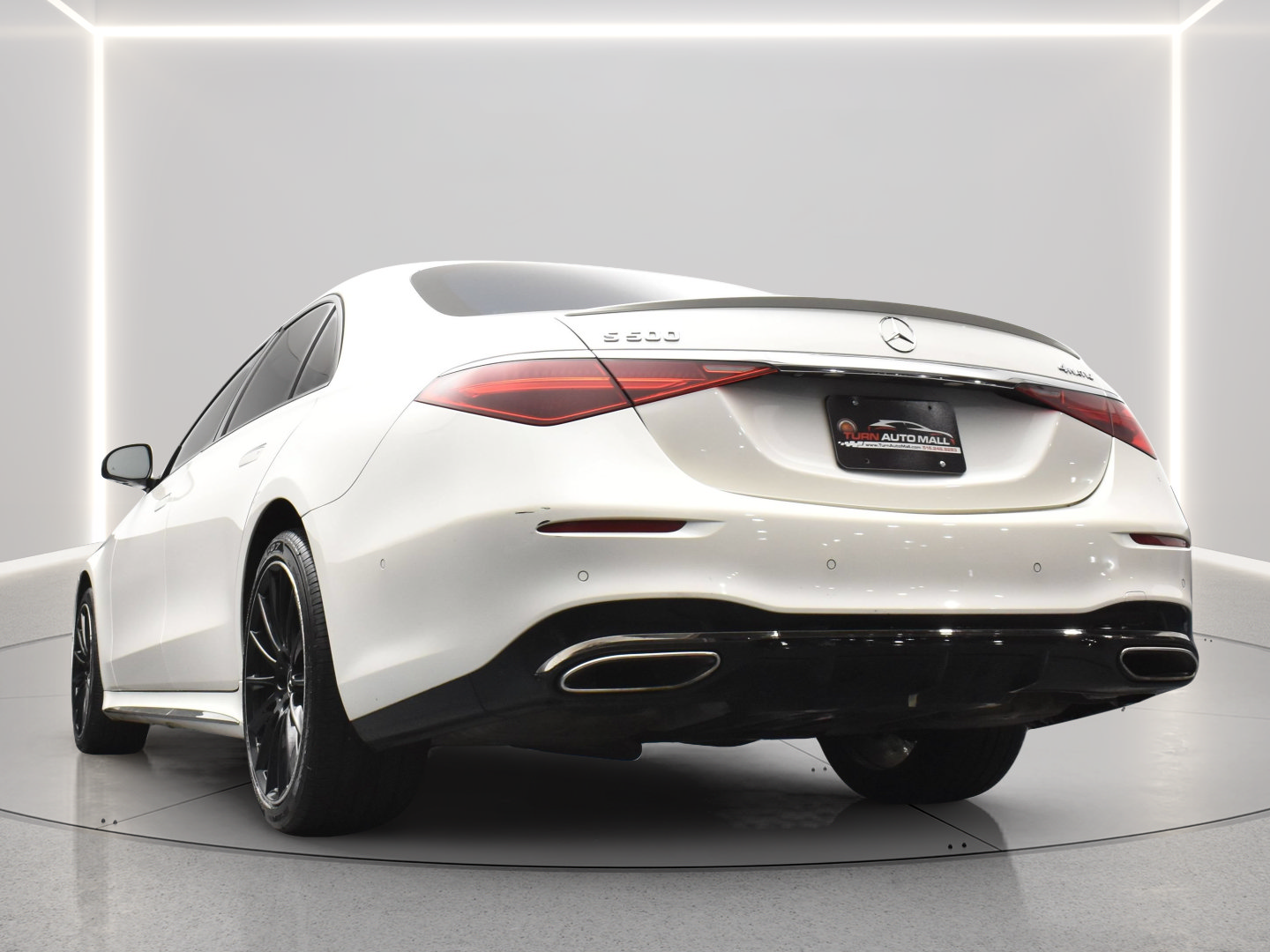 Used 2023 Mercedes-Benz S 500 4MATIC image 5