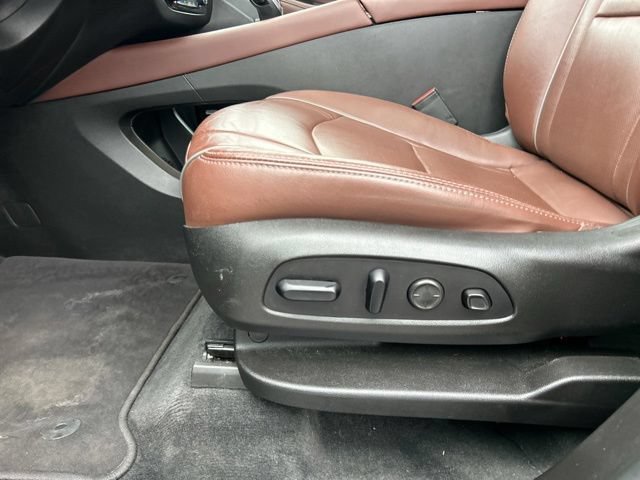 Used 2021 Buick Enclave Avenir w/ Trailering Package, 5000 lbs. AWD/4WD image 37