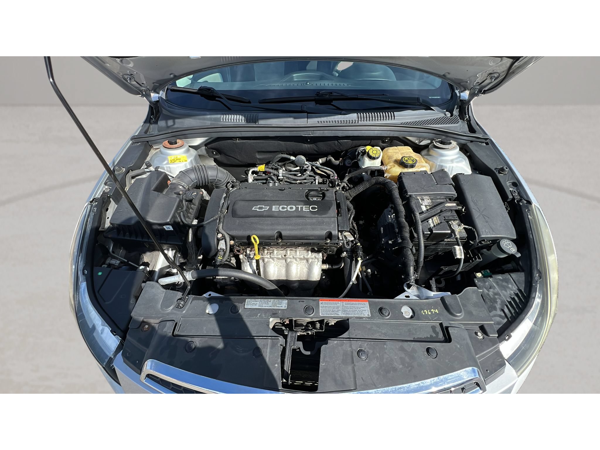 Used 2013 Chevrolet Cruze LS FWD image 32
