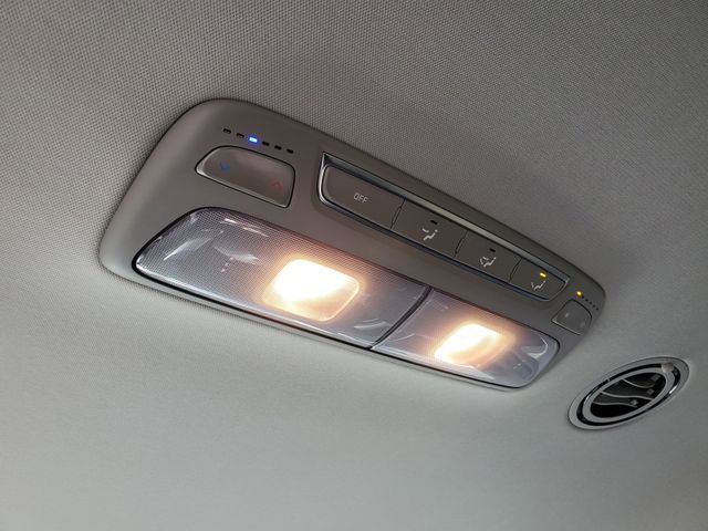 Used 2020 Kia Telluride LX image 11