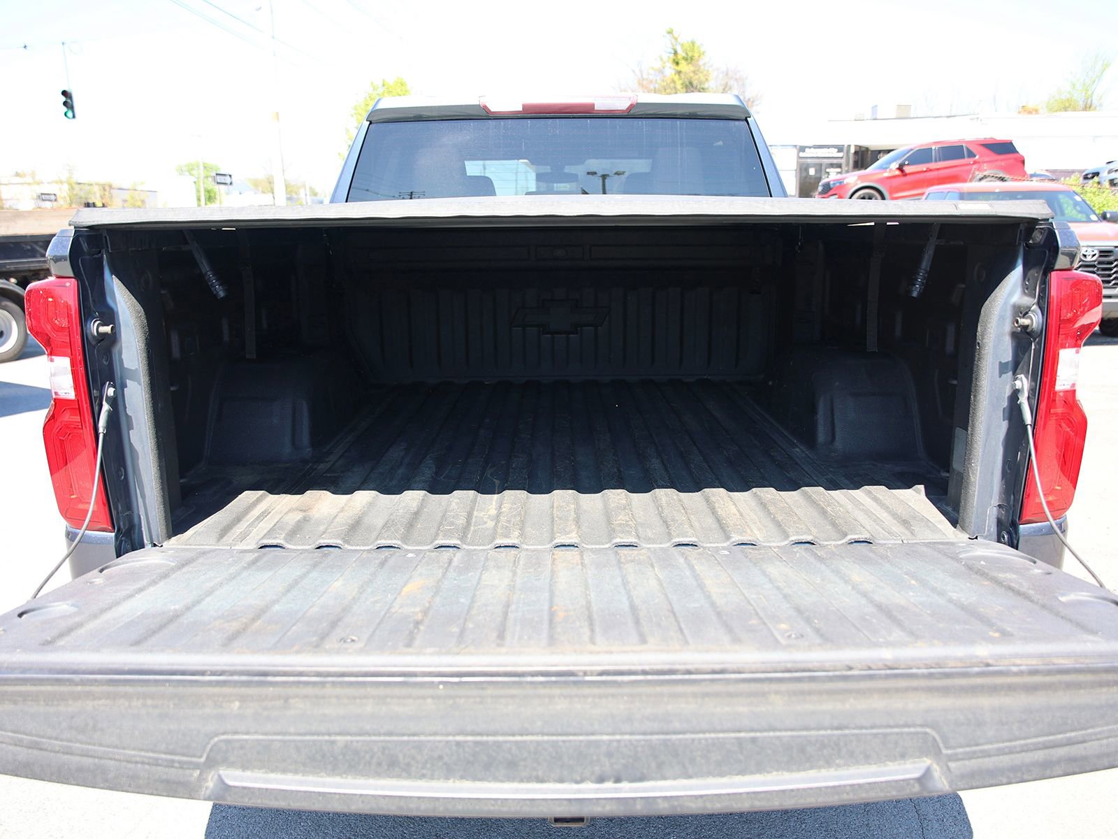Used 2020 Chevrolet Silverado 1500 Custom Trail Boss w/ Custom Convenience Package AWD/4WD image 18