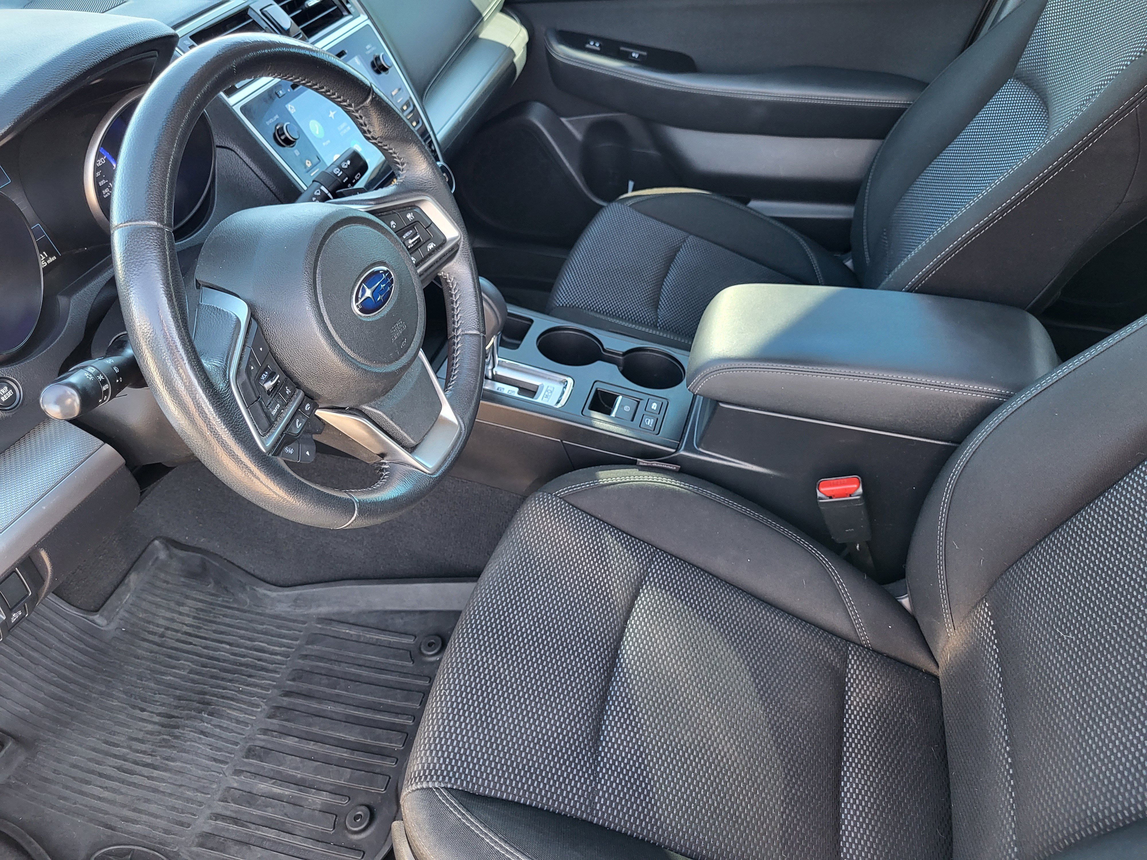 Used 2019 Subaru Outback 2.5i Premium image 10