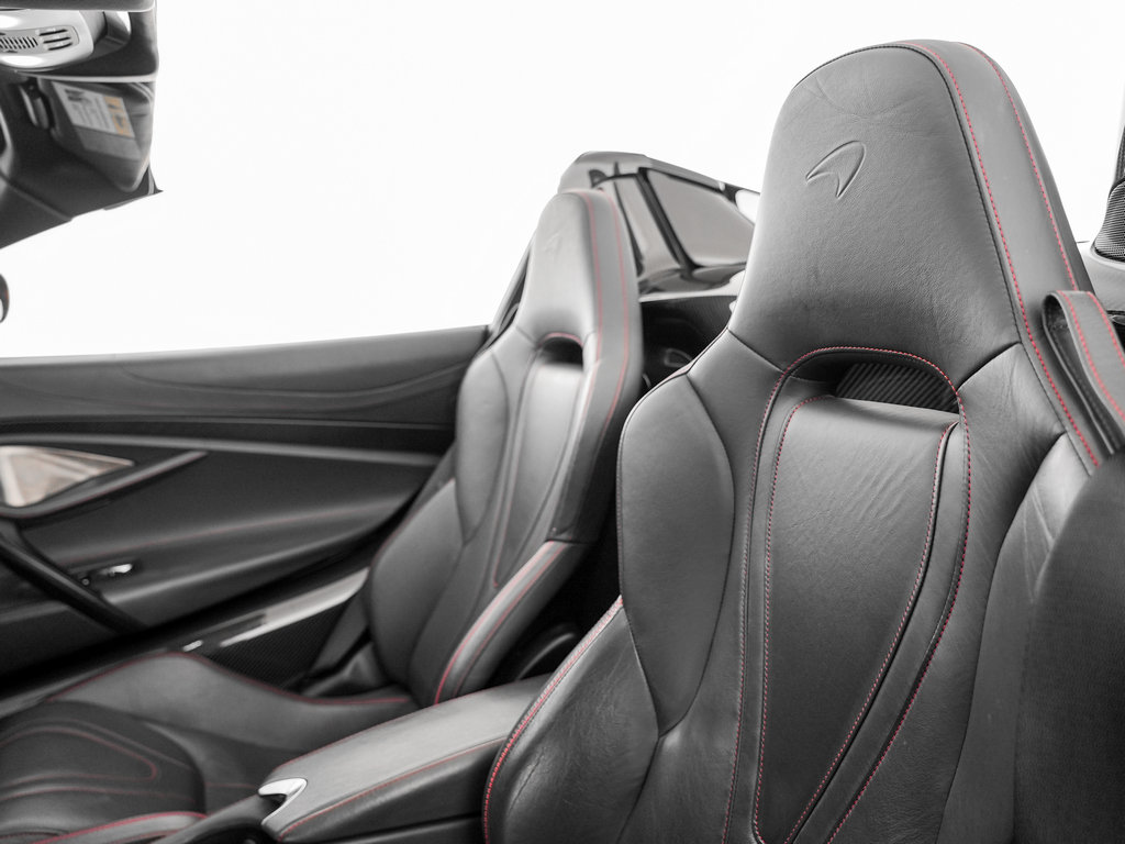Used 2020 McLaren 720S Luxury RWD image 13