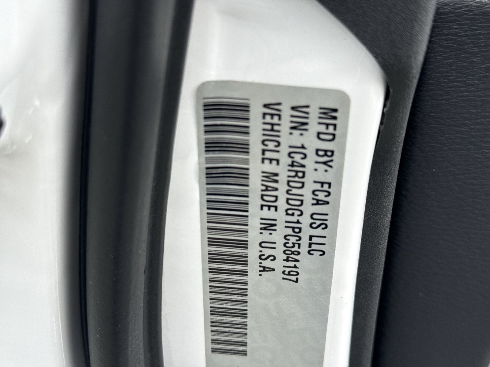 Used 2023 Dodge Durango GT AWD/4WD image 31