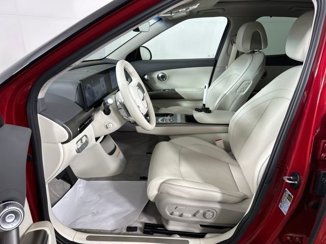 Used 2024 Genesis GV60 Advanced image 11