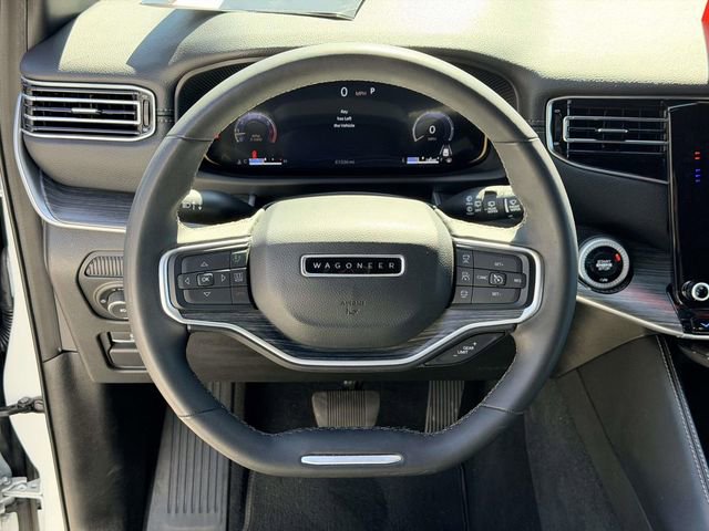Used 2024 Jeep Wagoneer Series II image 18
