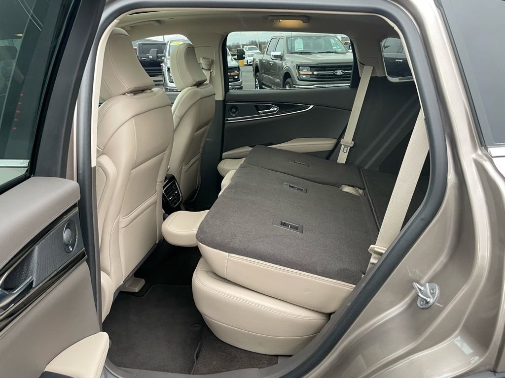 Used 2021 Lincoln Nautilus Reserve w/ Cargo Utility Package image 61