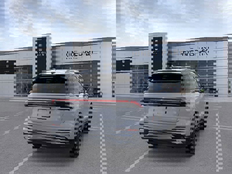 New 2026 Lincoln Nautilus Reserve w/ Jet Appearance Package image 8