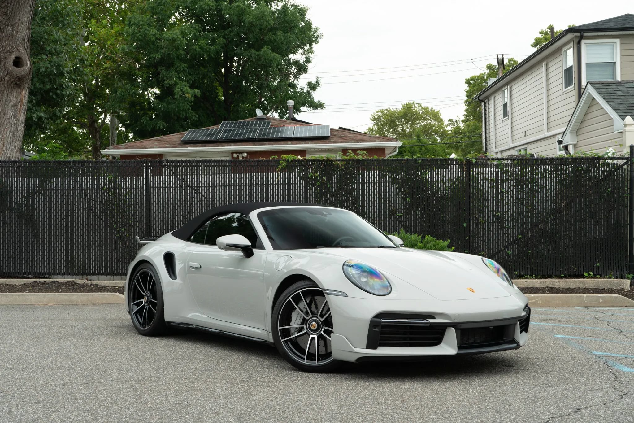 Used 2024 Porsche 911 Cabriolet AWD/4WD image 5