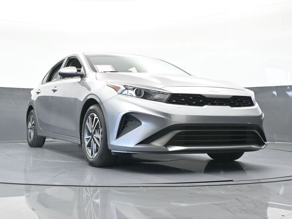 Used 2023 Kia Forte LXS image 55