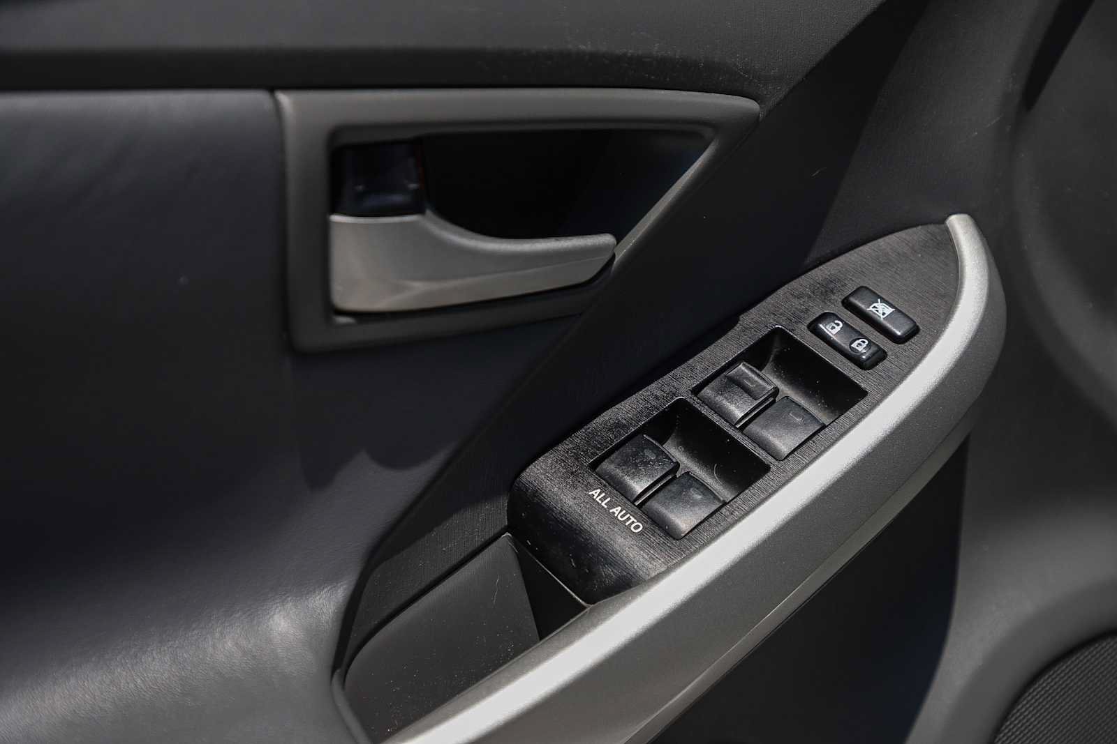 Used 2010 Toyota Prius Two FWD image 15