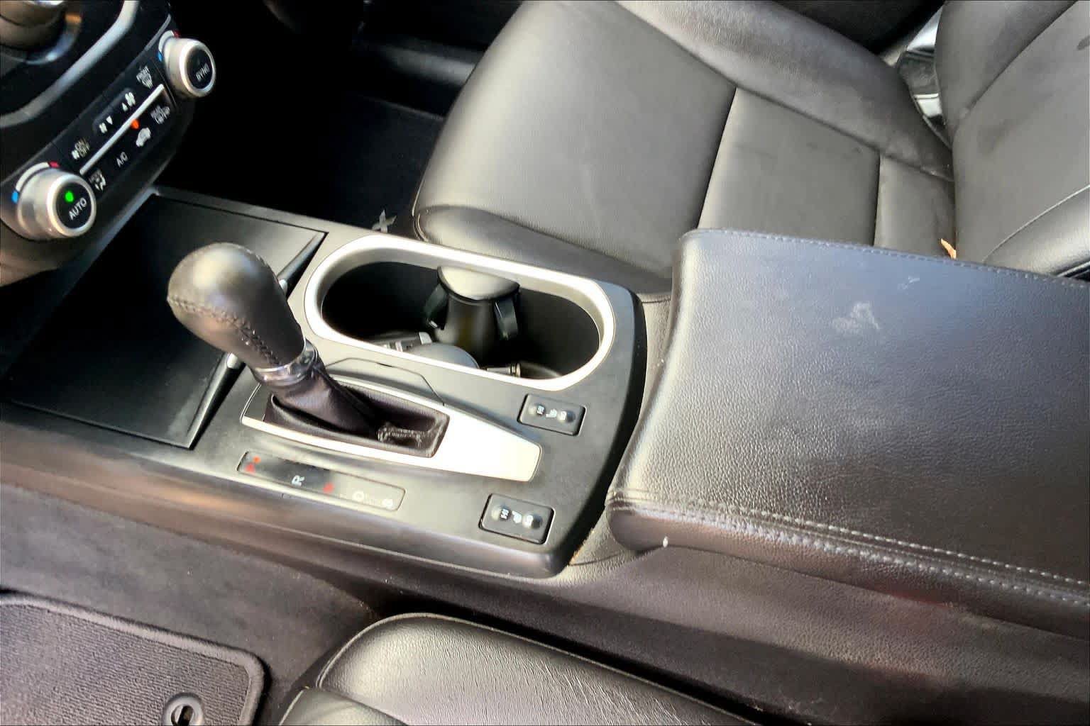 Used 2018 Acura RDX AWD image 16