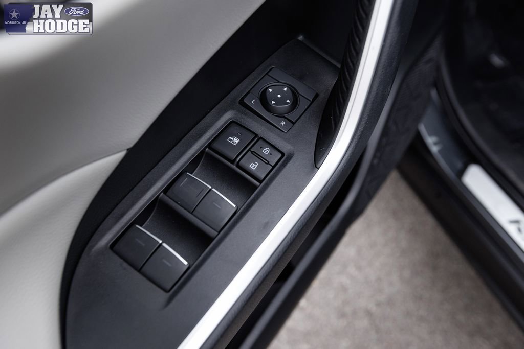 Used 2024 Toyota RAV4 XLE Premium image 21