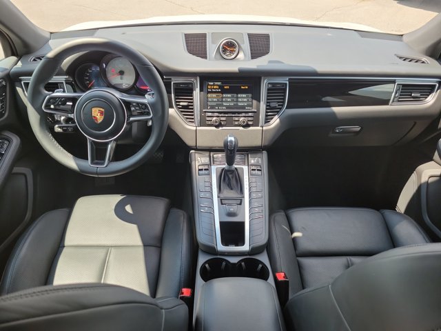 Certified 2015 Porsche Macan S AWD/4WD image 16