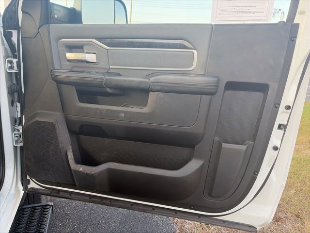 Used 2022 RAM 3500 SLT w/ Quick Order Package 27G SLT image 11