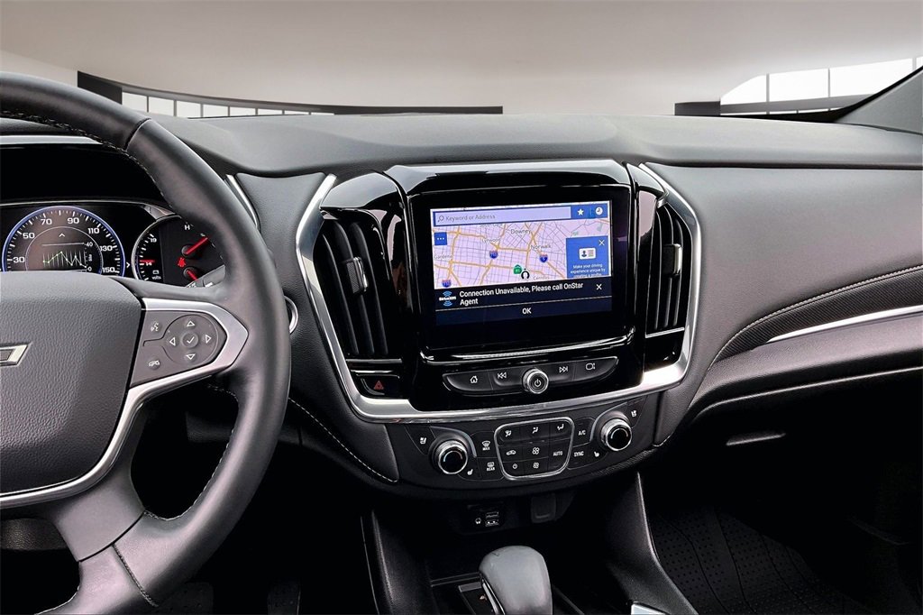 Used 2023 Chevrolet Traverse Premier w/ Redline Edition image 9