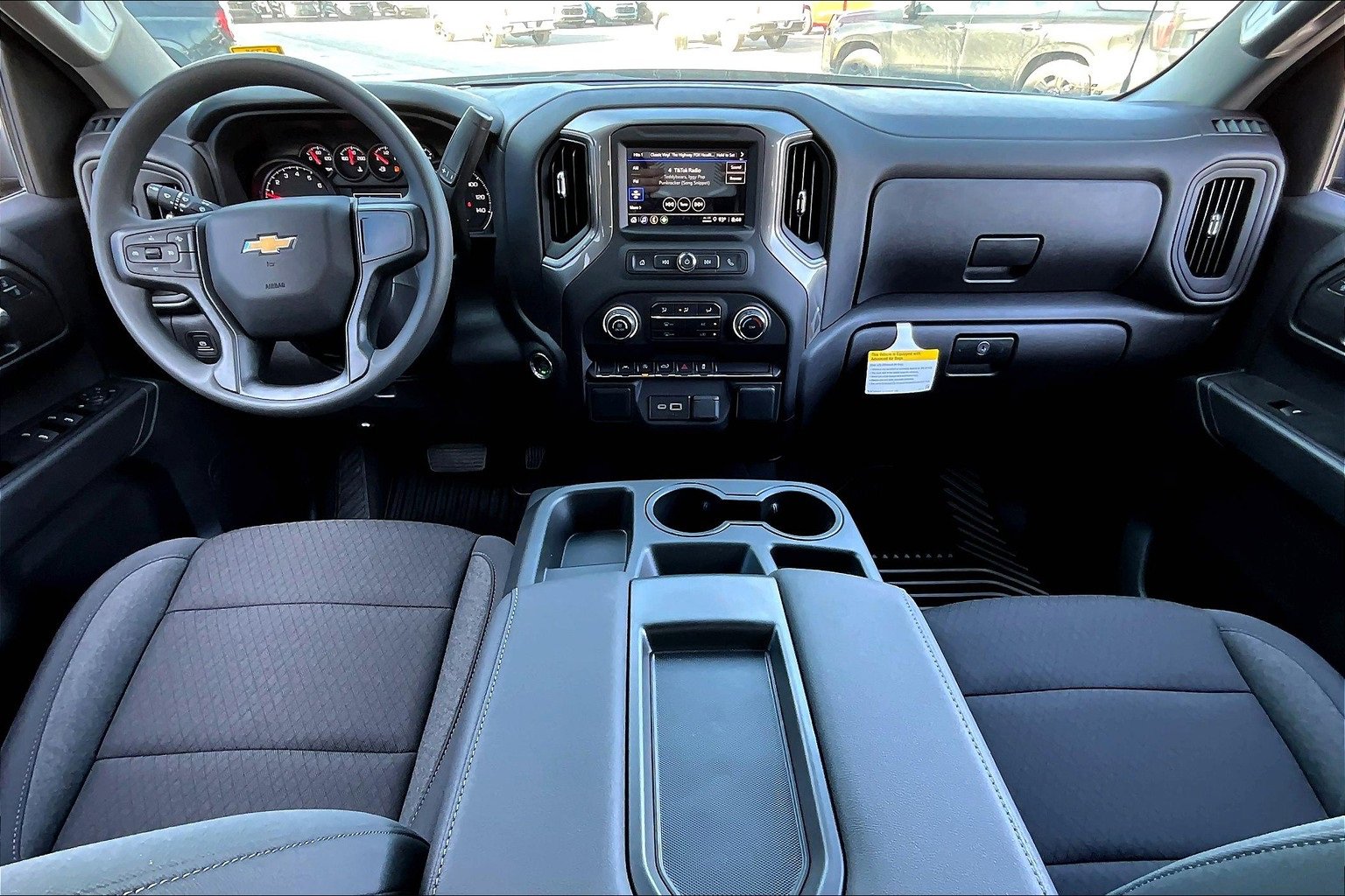 New 2025 Chevrolet Silverado 1500 Custom image 5