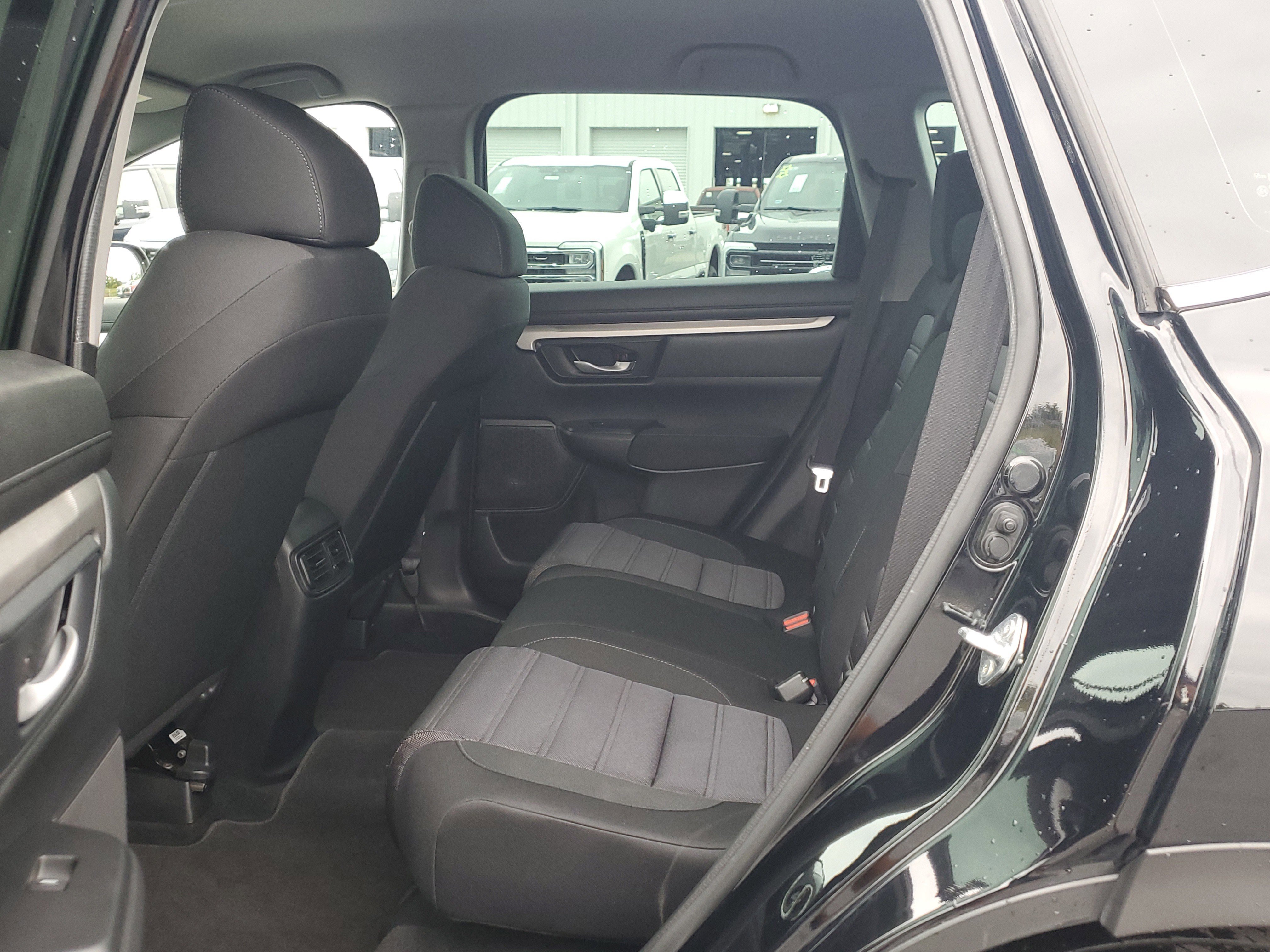 Used 2021 Honda CR-V LX image 12