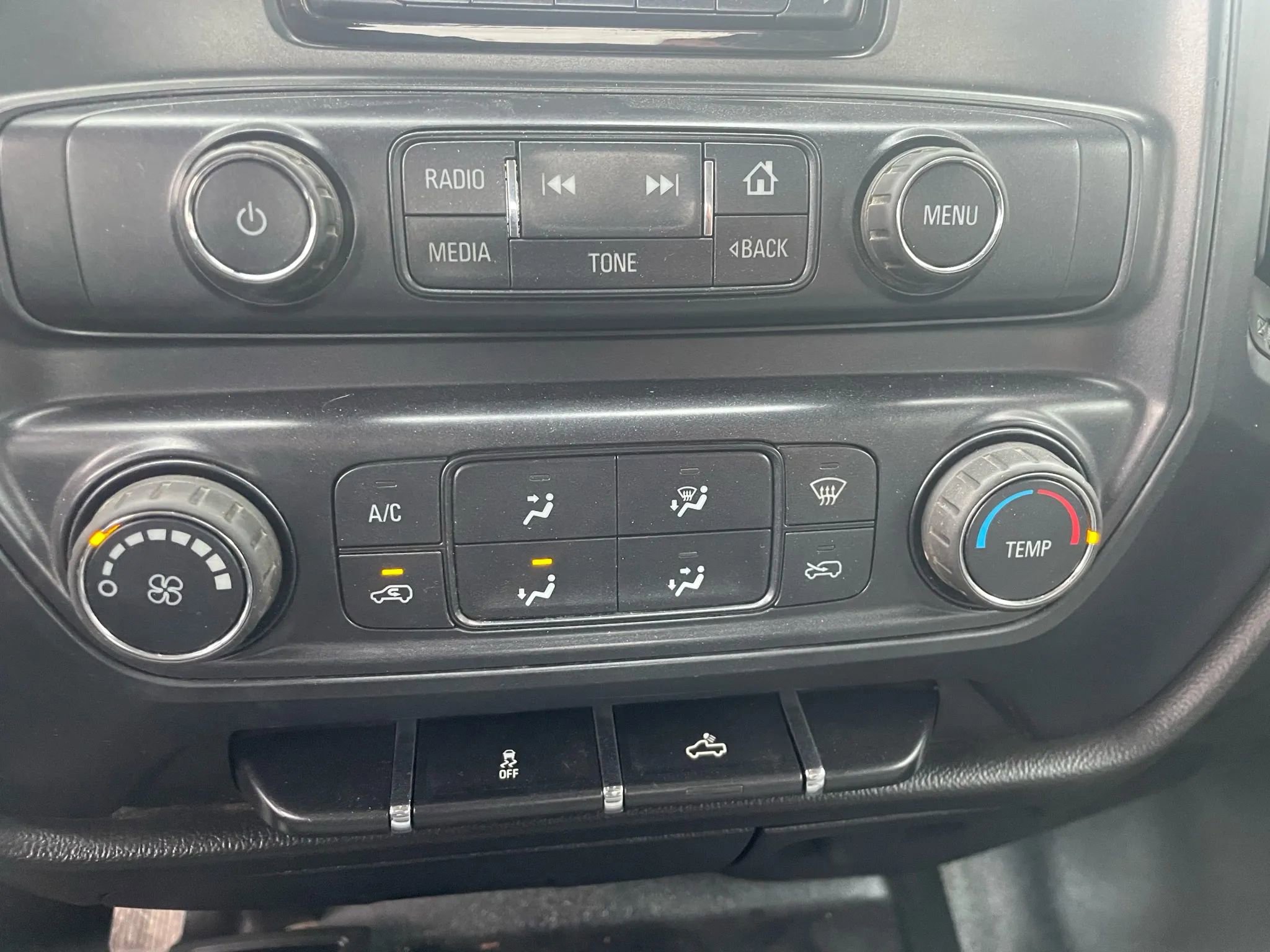 Used 2015 Chevrolet Silverado 3500 W/T image 7