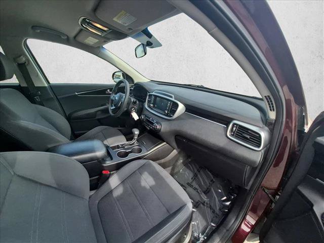 Used 2019 Kia Sorento AWD V6 image 22
