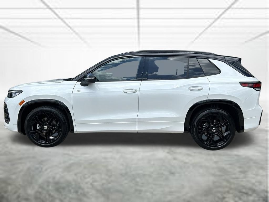 New 2026 Volkswagen Tiguan SE R-Line FWD video 2