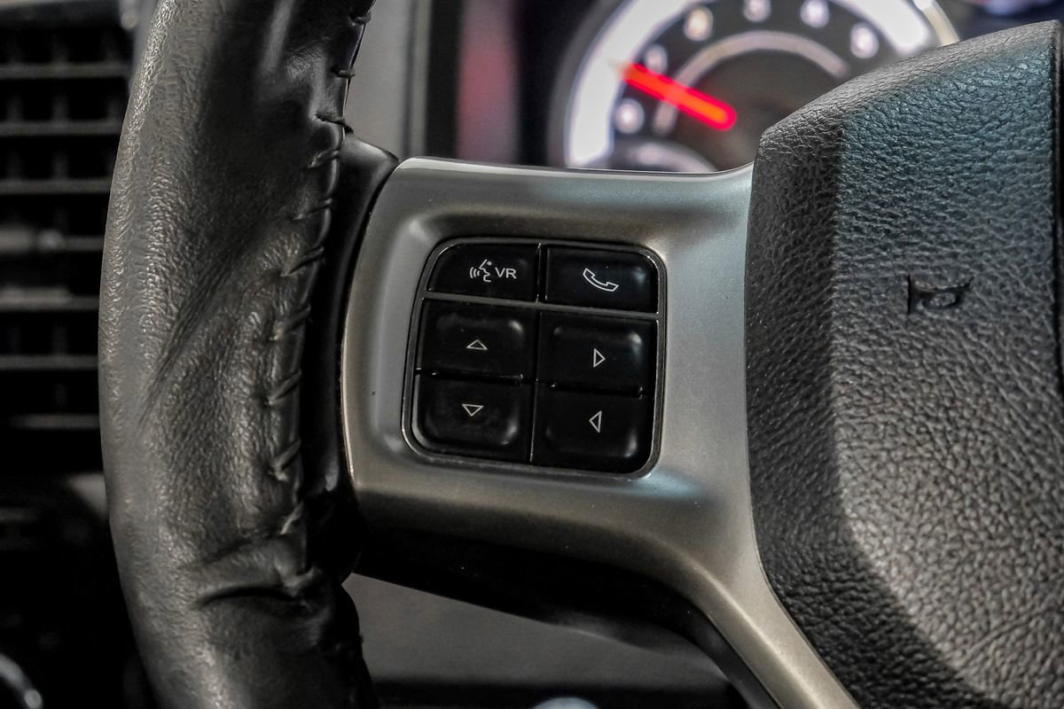 Used 2013 RAM 2500 Laramie w/ Convenience Group image 16