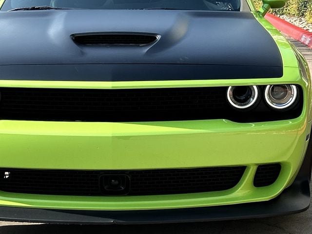 Used 2023 Dodge Challenger R/T Scat Pack RWD image 9