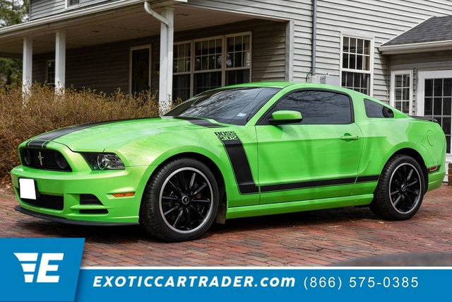 Used 2013 Ford Mustang Boss 302 w/ Boss 302 Accessory Pkg RWD image 1