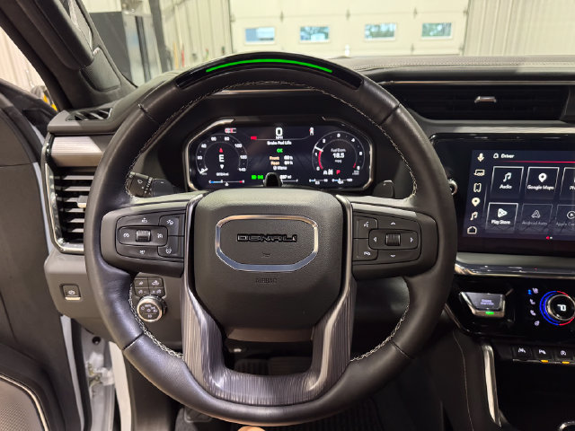 Used 2026 GMC Sierra 1500 Denali Ultimate AWD/4WD image 11