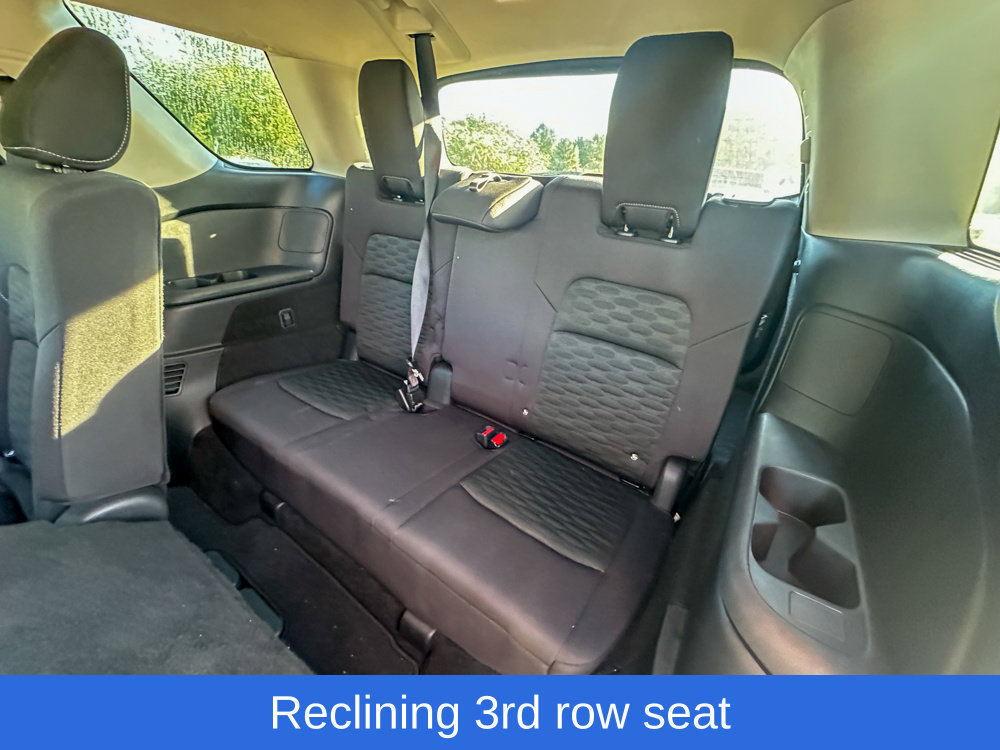 Used 2025 Nissan Pathfinder SV AWD/4WD image 10
