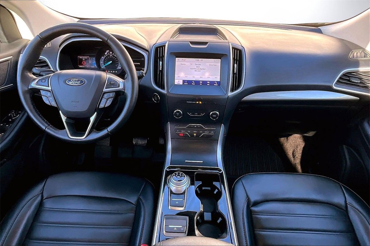 Used 2020 Ford Edge SEL w/ Convenience Package image 15
