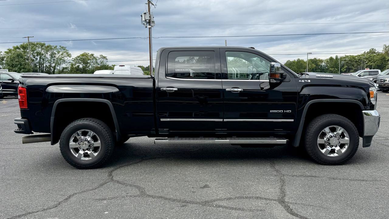Used 2017 GMC Sierra 2500 SLT w/ Duramax Plus Package AWD/4WD image 5