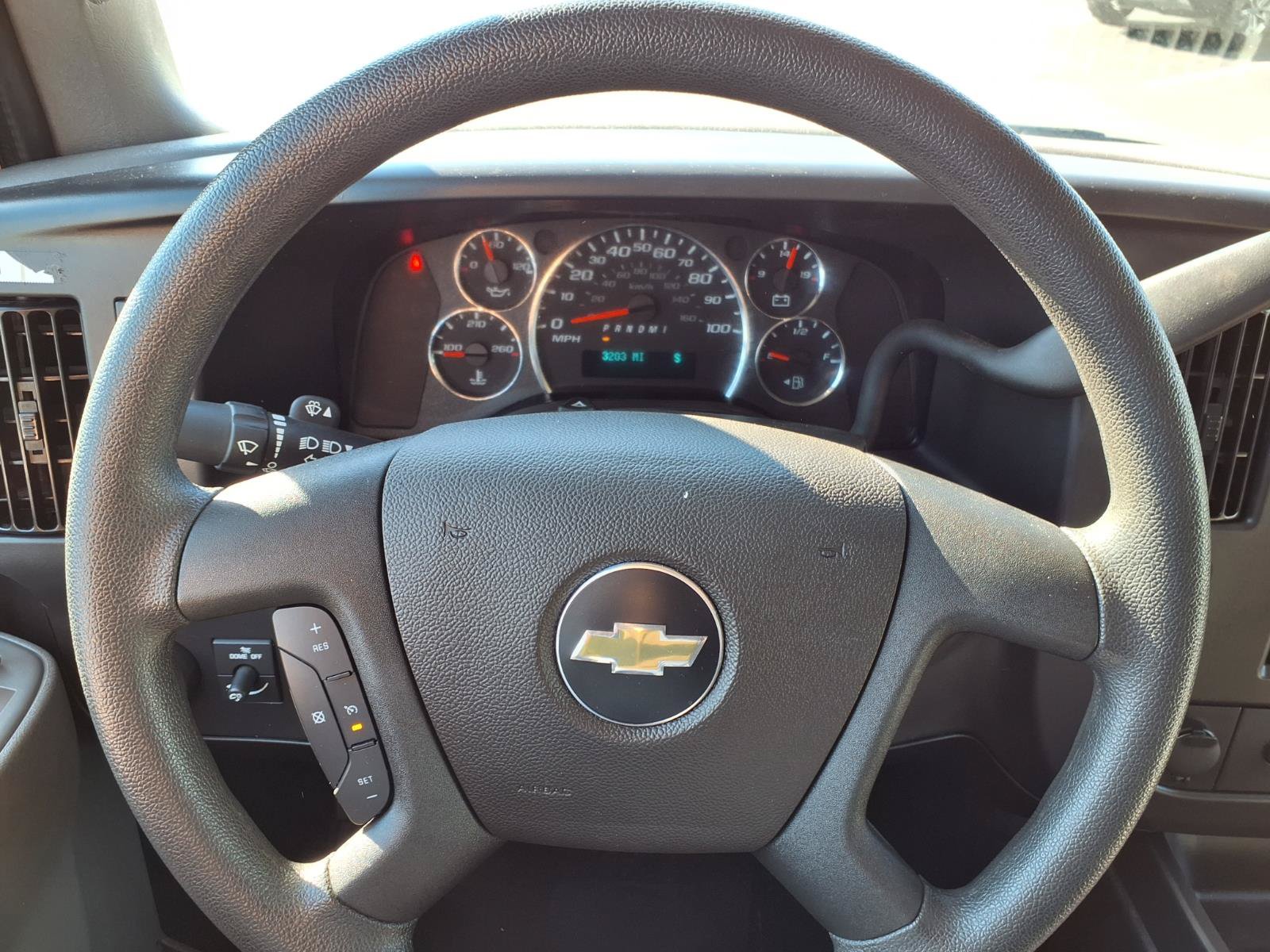 Used 2025 Chevrolet Express 3500 LS RWD image 13
