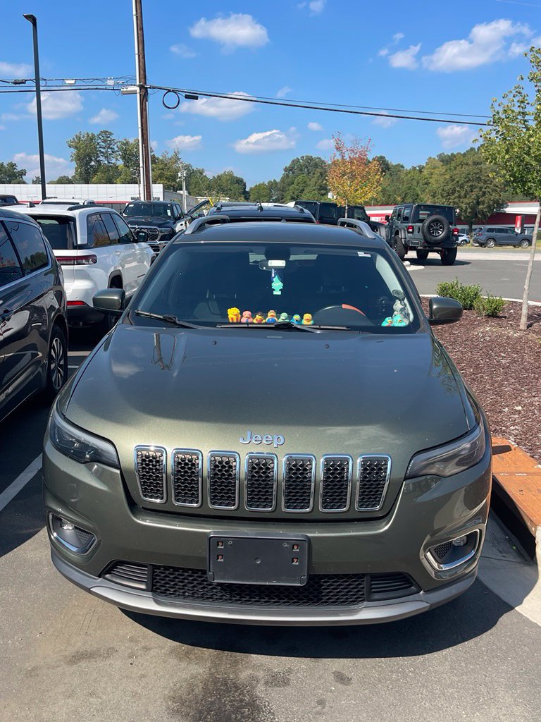 Used 2019 Jeep Cherokee Limited AWD/4WD image 11