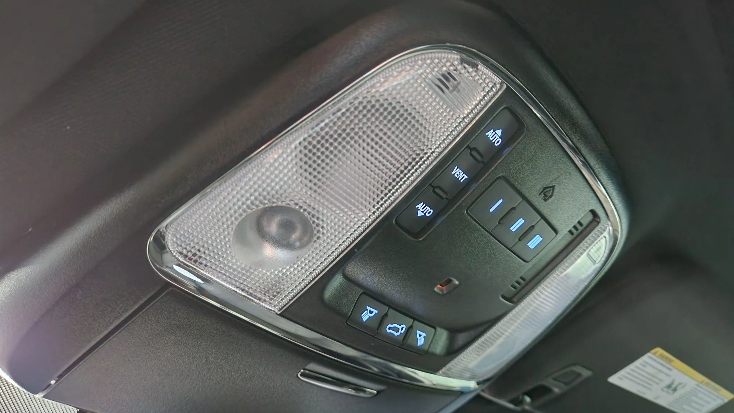 Used 2020 Dodge Durango R/T w/ Blacktop Package image 39