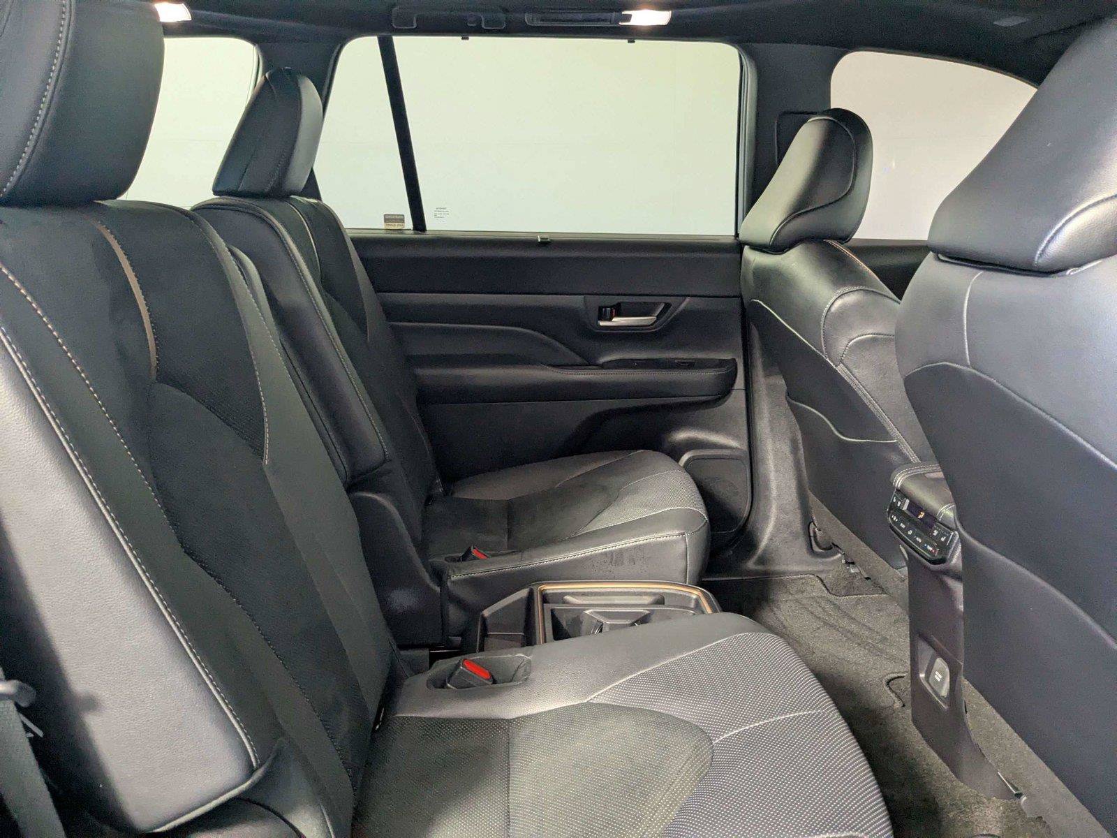 Certified 2026 Toyota Grand Highlander AWD Hybrid image 29