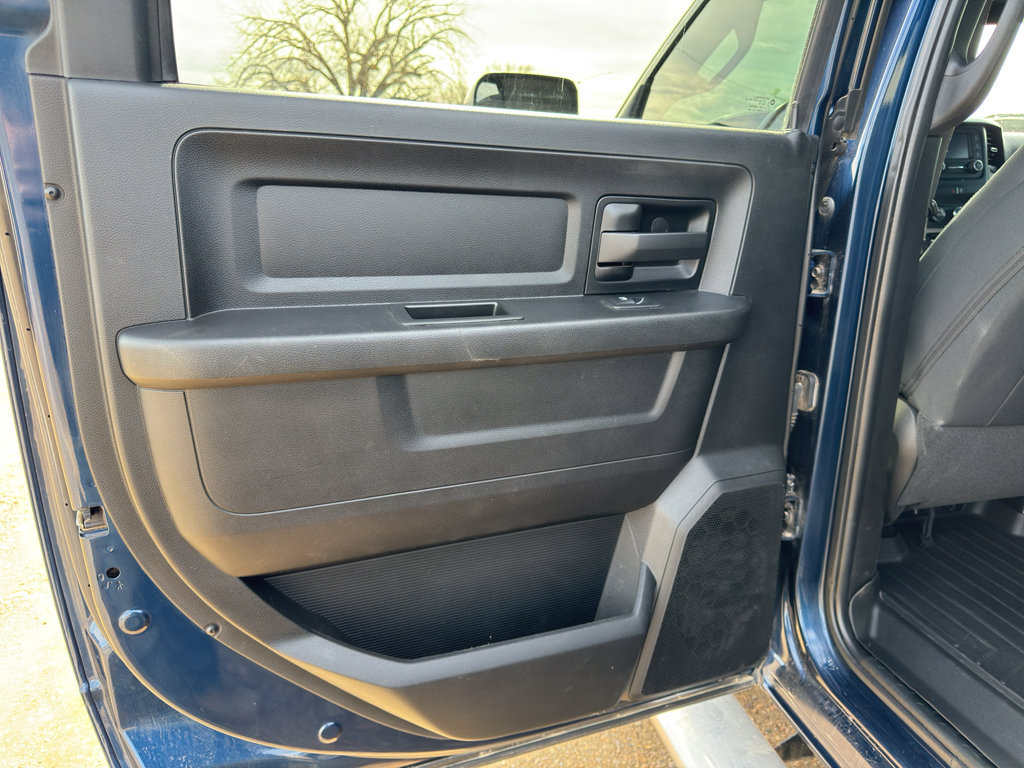 Used 2021 RAM 3500 Tradesman image 14