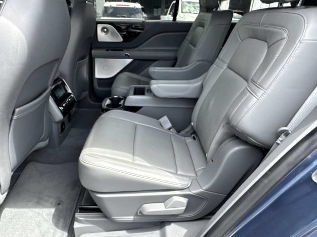 Used 2020 Lincoln Aviator Reserve w/ Equipment Group 202A AWD/4WD image 18