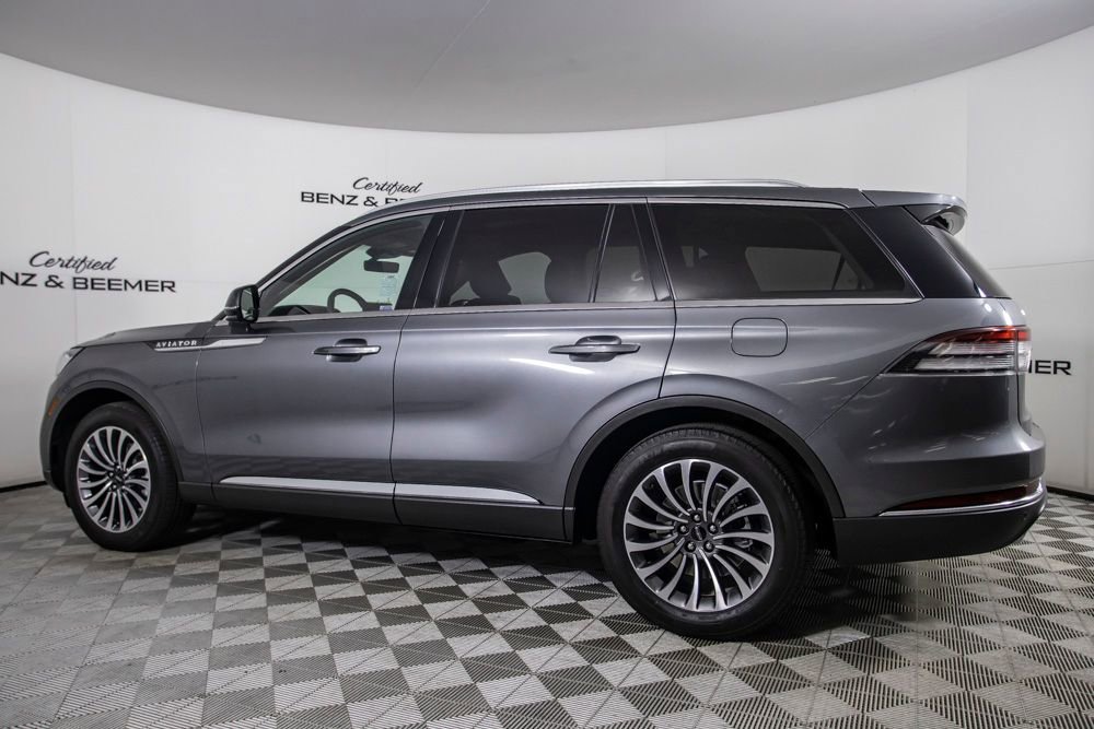 Used 2024 Lincoln Aviator Reserve w/ Elements Package Plus image 8