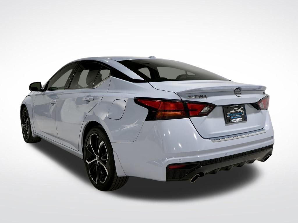 Used 2023 Nissan Altima 2.5 SR image 6
