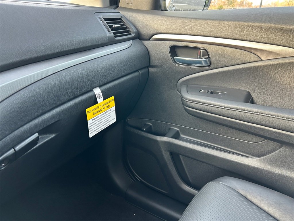 New 2026 Honda Ridgeline RTL image 24