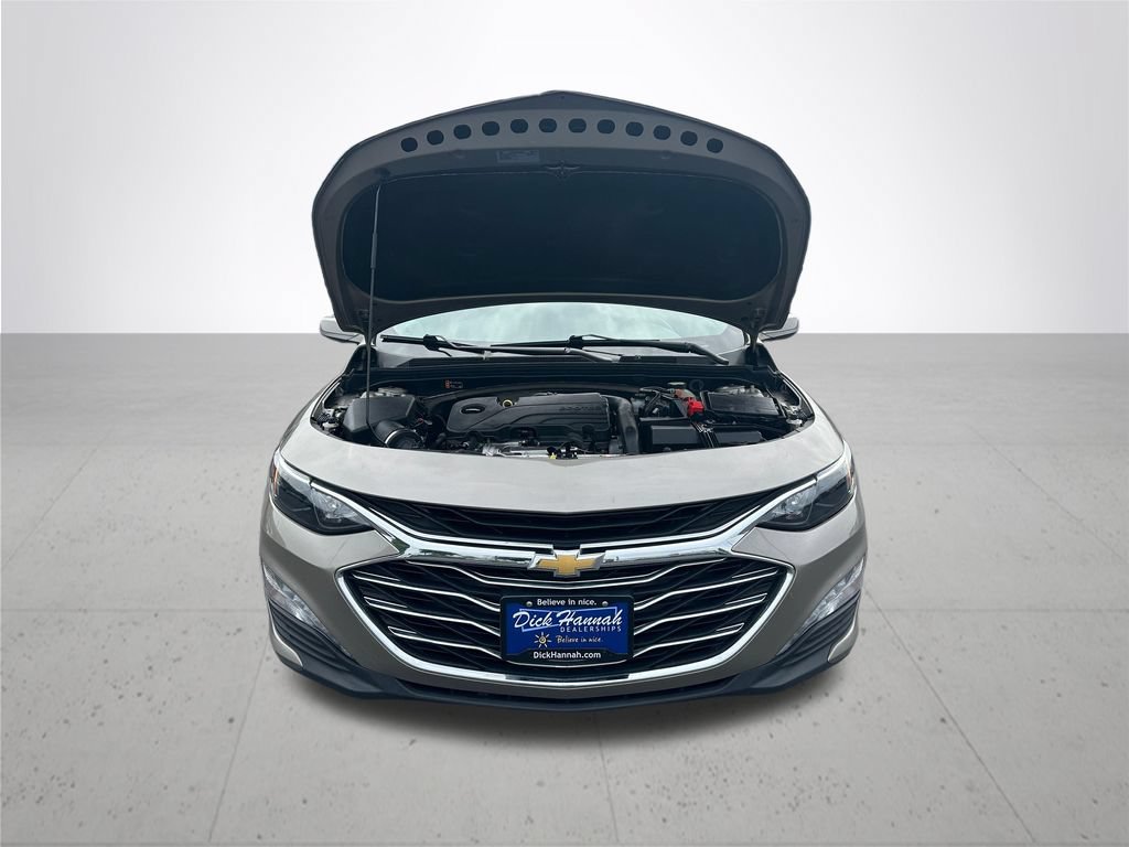 Used 2022 Chevrolet Malibu LT FWD image 4