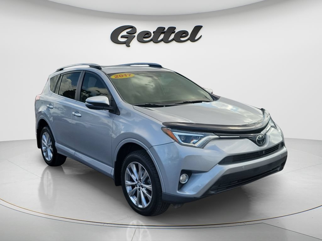 Used 2017 Toyota RAV4 Platinum FWD image 3