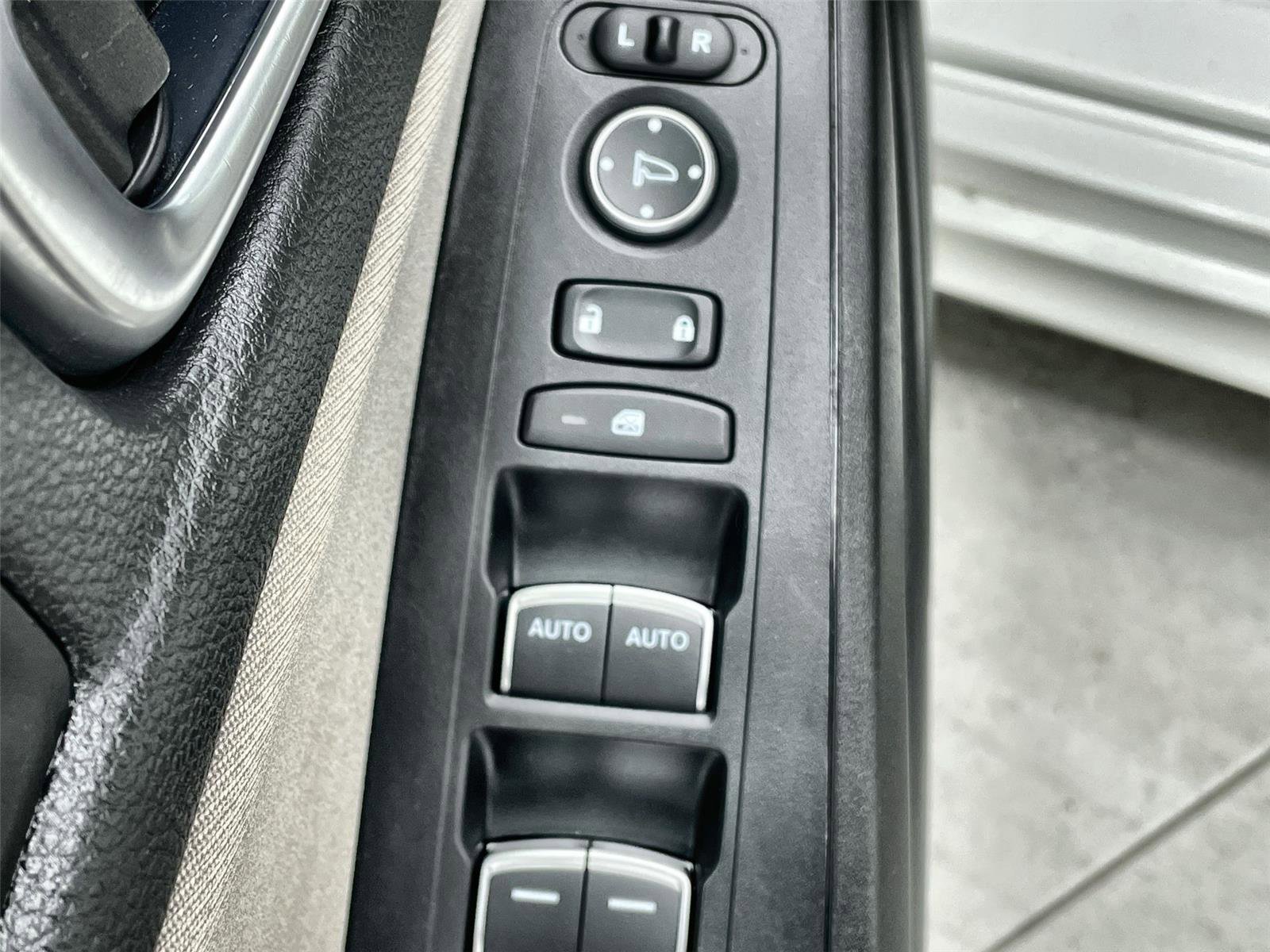 Used 2024 Honda Civic LX image 12