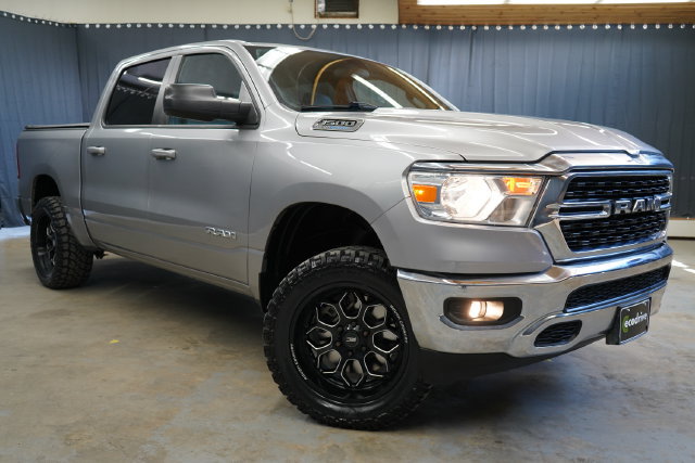 Used 2022 RAM 1500 Big Horn AWD/4WD image 3