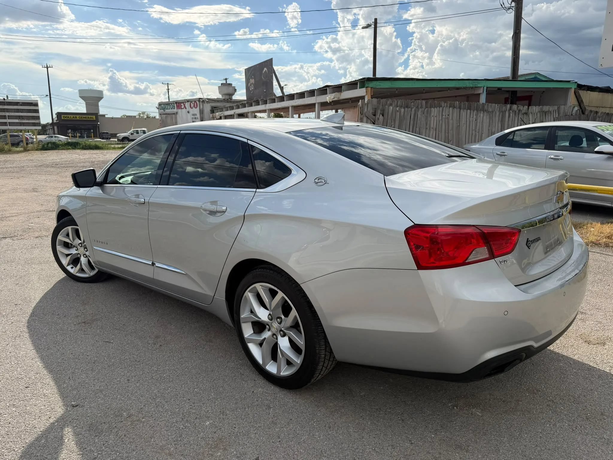 Used 2016 Chevrolet Impala LTZ FWD image 2