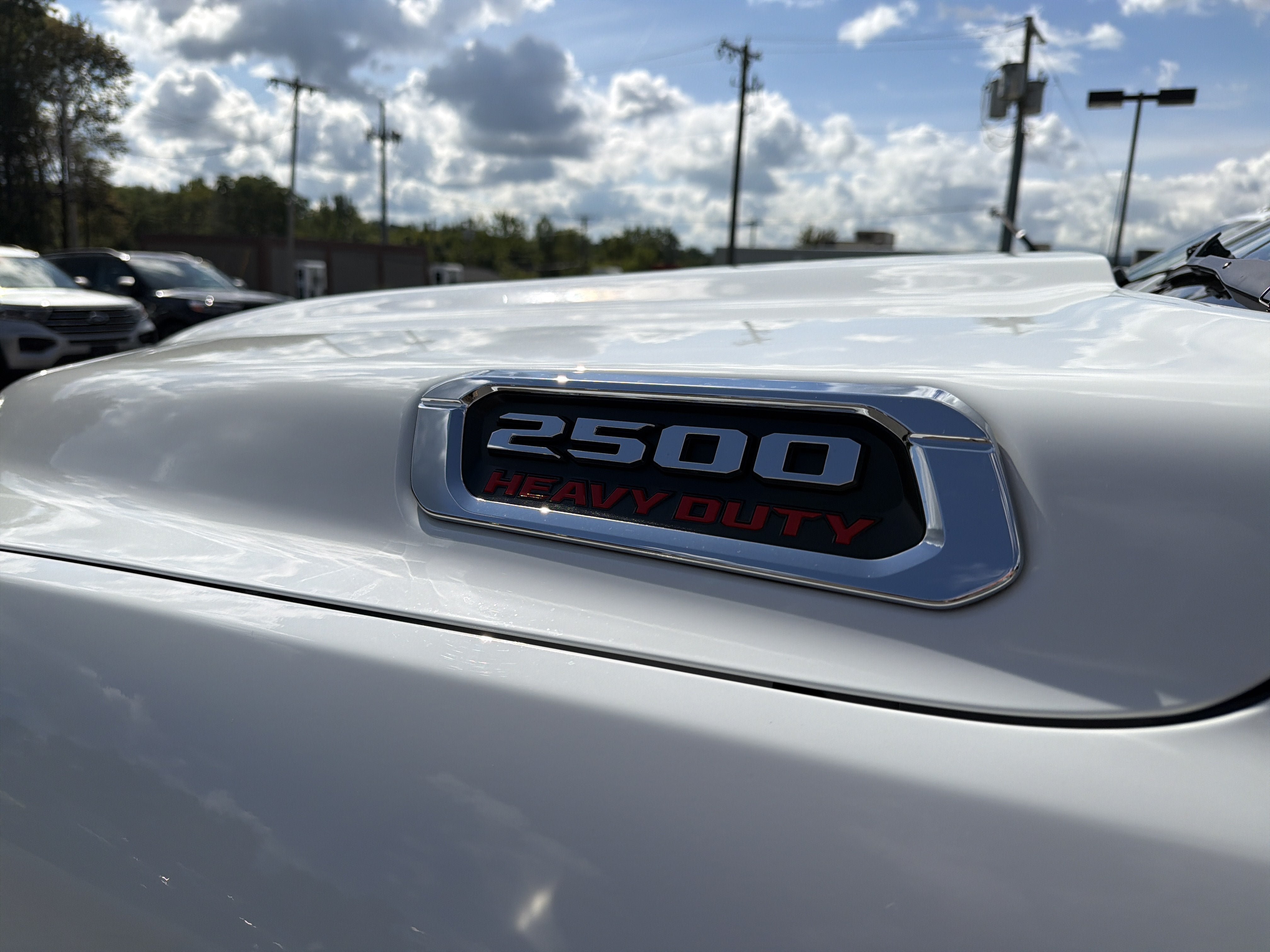 Used 2022 RAM 2500 Laramie AWD/4WD image 9