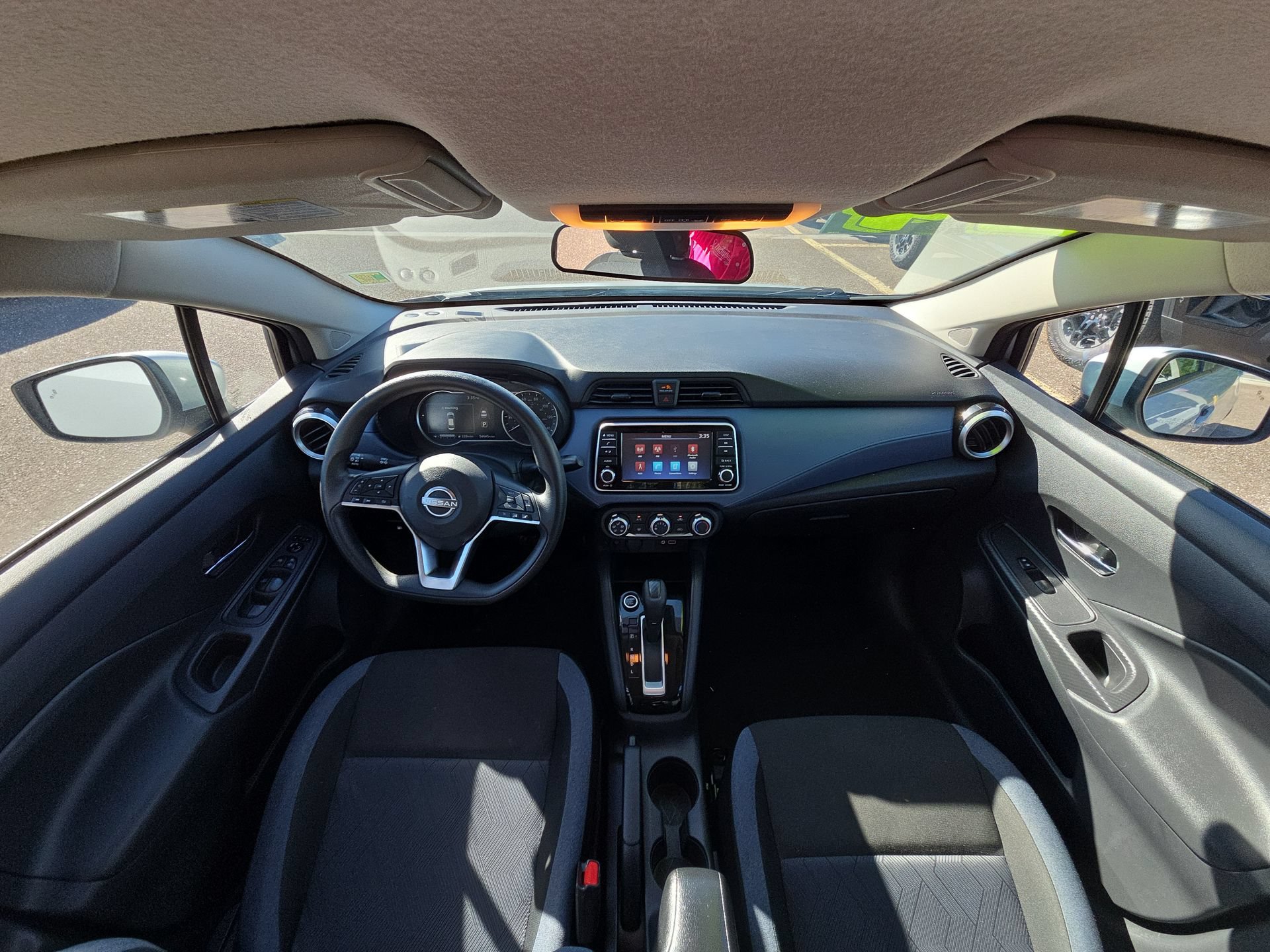 Used 2024 Nissan Versa SV FWD image 18