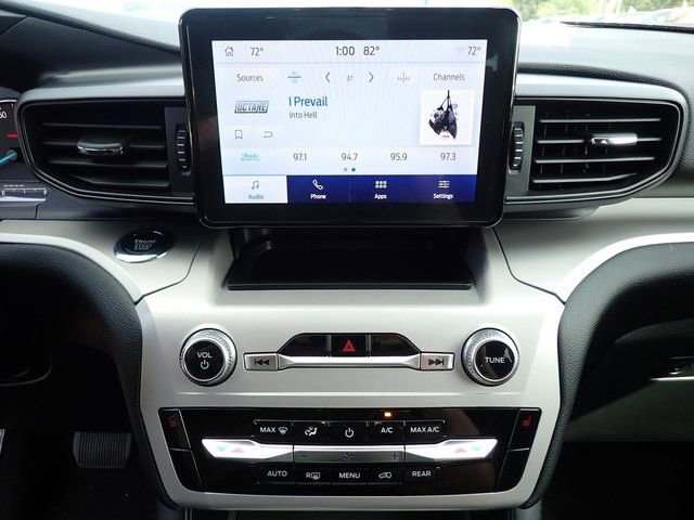 Used 2023 Ford Explorer XLT image 28